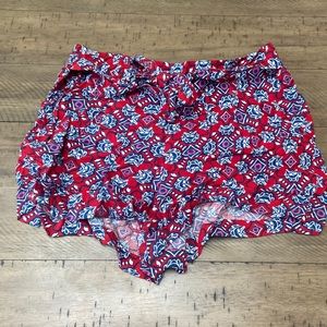 Jessica Simpson shorts